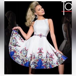 NWT Tony Bowls Ivory Embellished A-Line Homecoming Fancy Floral Beaded Dress 6